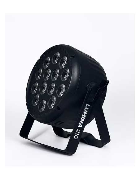 KIT DE 8 UNID. PAR LED DE ALUMINIO 210W 14X15W LUMINA 210 en CASE