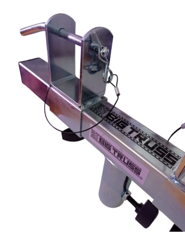 BT-005 ADAPTADOR PARA TRUSS / ATRIL AJUSTABLE