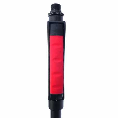 ATRIL MICROFONO RECTO CON BOTON DE AJUSTE BASE REDONDA ROJA